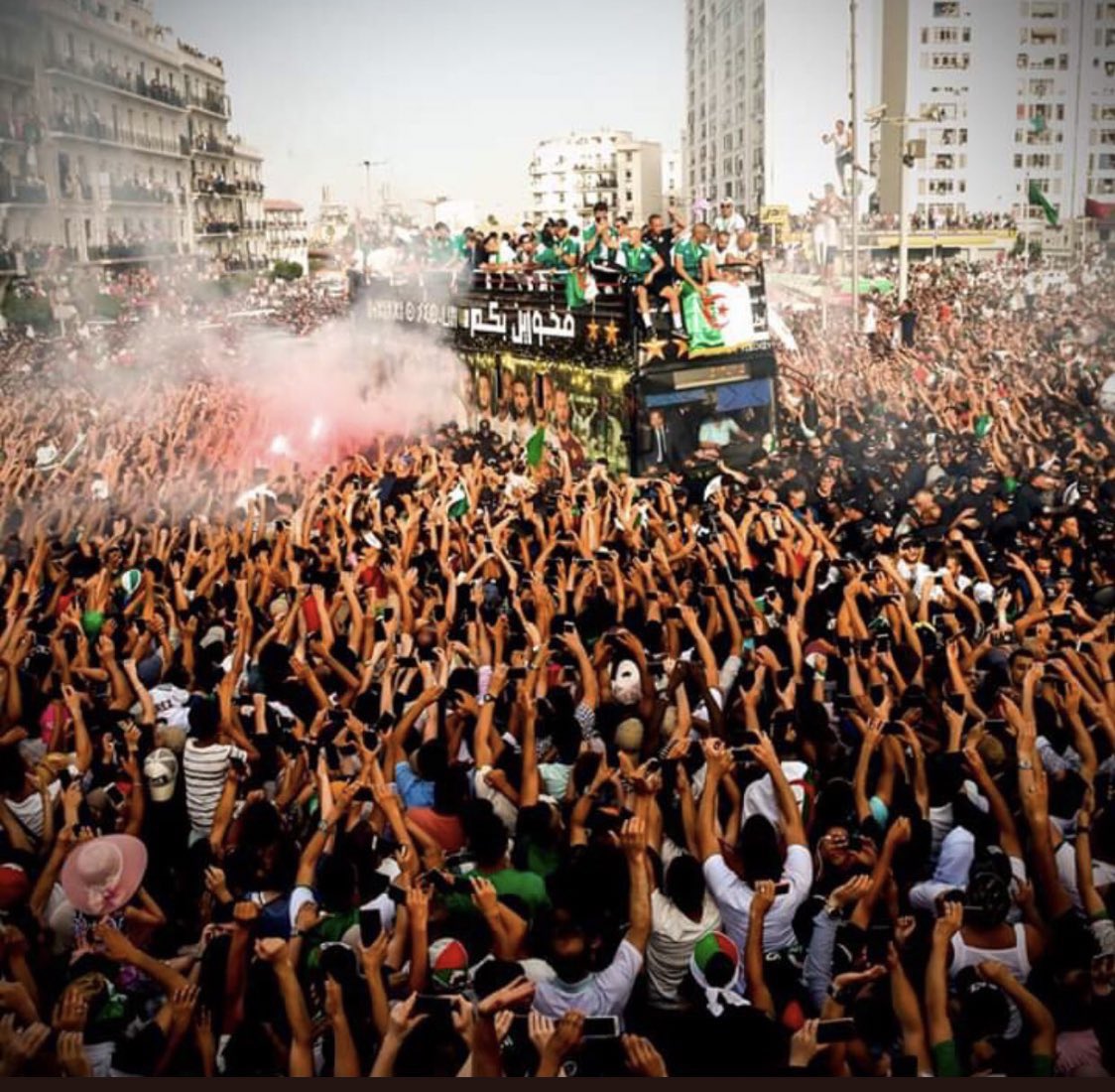 TactiqueDZ's tweet photo. 🚨LES FAKES NEWS CONTRE L’ALGERIE SONT DE PLUS EN PLUS INSUPPORTABLE QU’ALLAH VOUS ACCORDE LA GUERISON PAUVRE DE VOUS 🇩🇿🥇 https://t.co/XkKdliRYpp