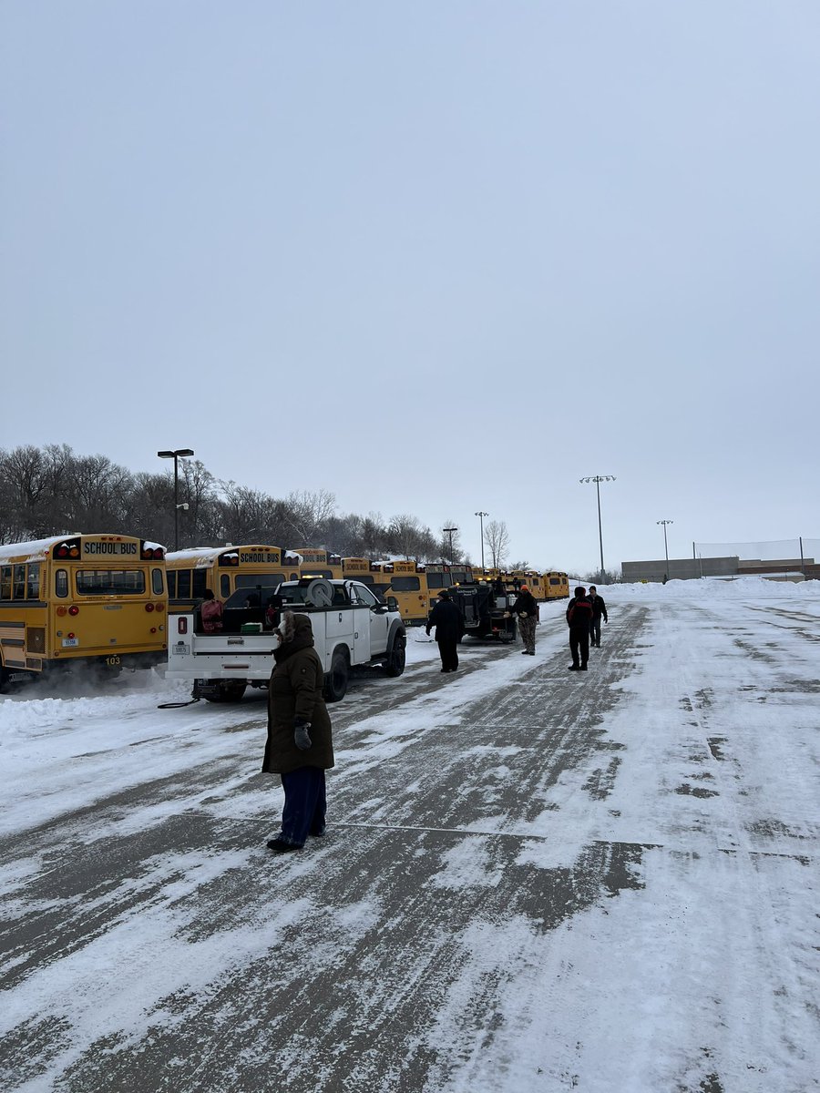 bps_transport's tweet photo. It’s been a long 2 days getting our buses ready after the storm and extreme cold! Thank you Maintenance Staff for clearing the way, our Early Start Crew for getting the buses started and our Mechanics who have worked tirelessly the past 2 days! We are ready to roll! #TeamBPS https://t.co/6MOfmmNaGC