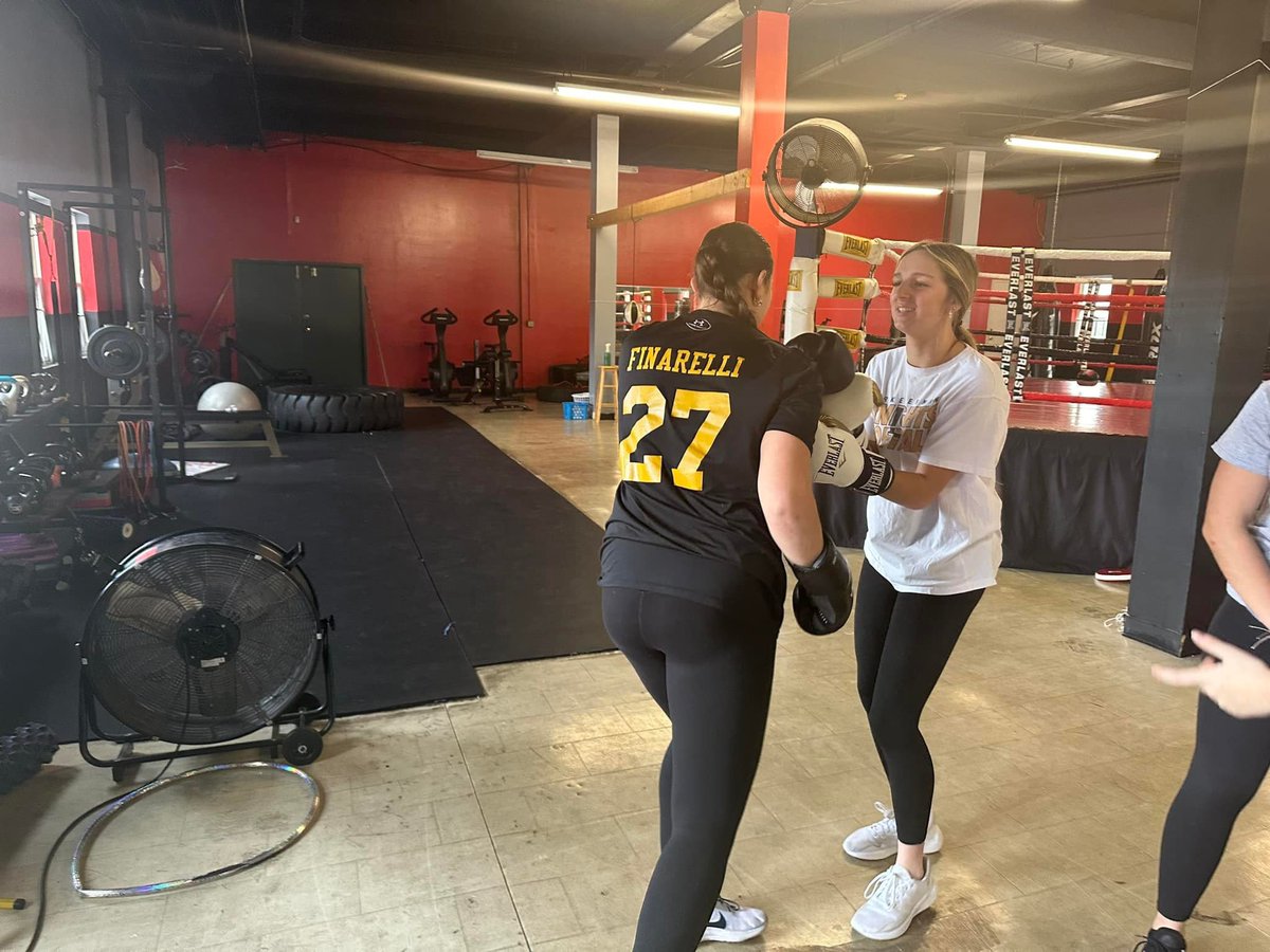 Kirsten Finarelli tweet media