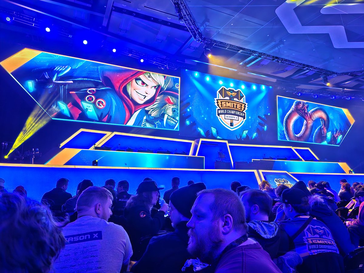 Hysteria tweet media