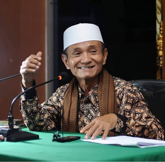 Selamat jalan Buya Syakur. Lahul fātihah.