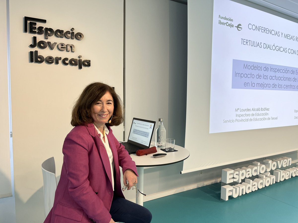 louralcala's tweet photo. @RuedaCiencia @ibercaja @FundIbercaja 
Ayer tuve la suerte de poder participar en una tertulia pedagógica dialógica sobre la Inspección de Educación. Se realizaron reflexiones muy interesantes sobre los efectos de la supervisión escolar en la calidad educativa. https://t.co/PG1ukUbpHI