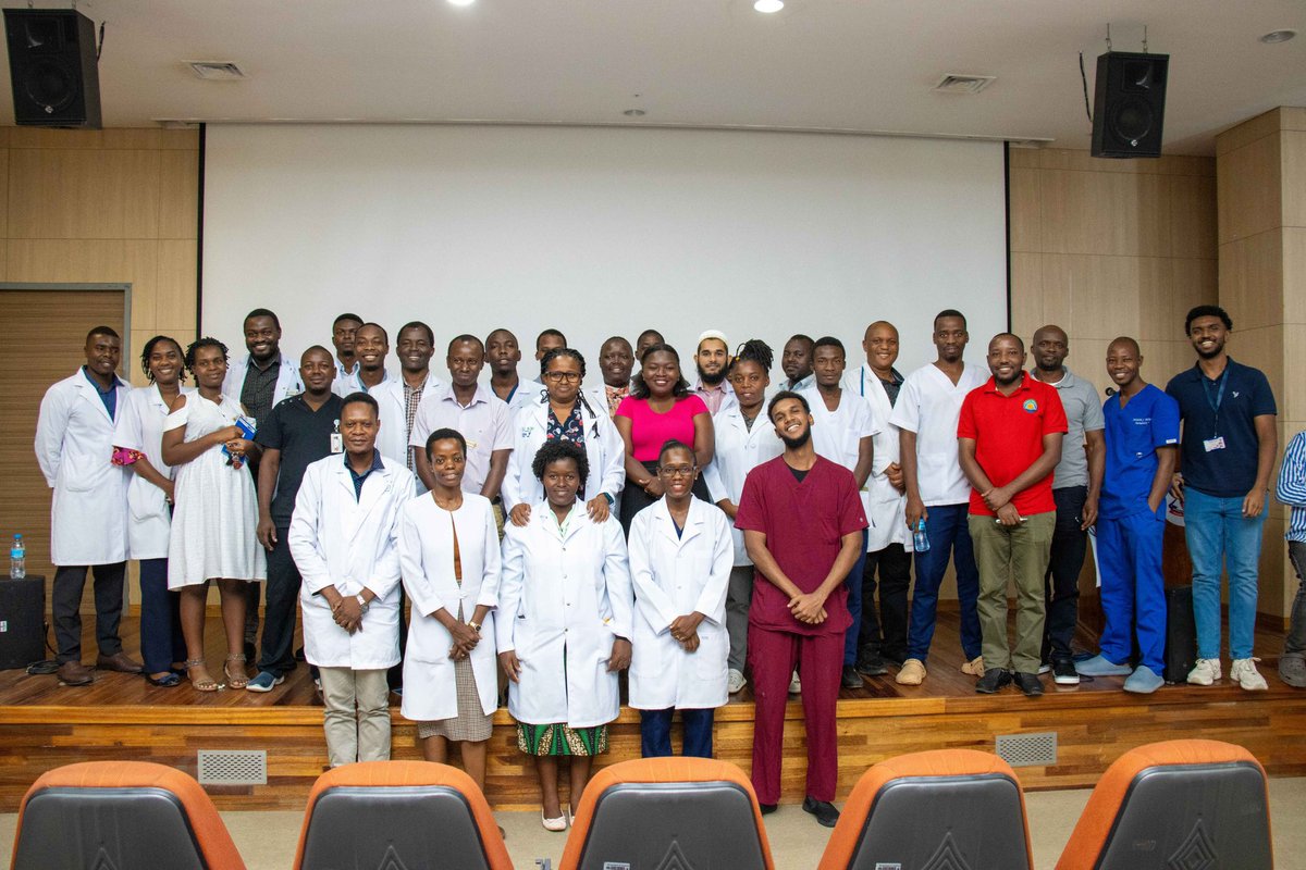 Faddi_Saleh_MD's tweet photo. Thrilled to have taught the introductory lecture of the stroke training program at @mamcmloganzila ๐น๐ฟ Starting w a deep dive into cerebrovascular anatomy & physiology. Excited for this journey advancing stroke care in collaboration w @WorldStrokeOrg #FutureStrokeLeaders #OUNeuro https://t.co/e429BYEXdk