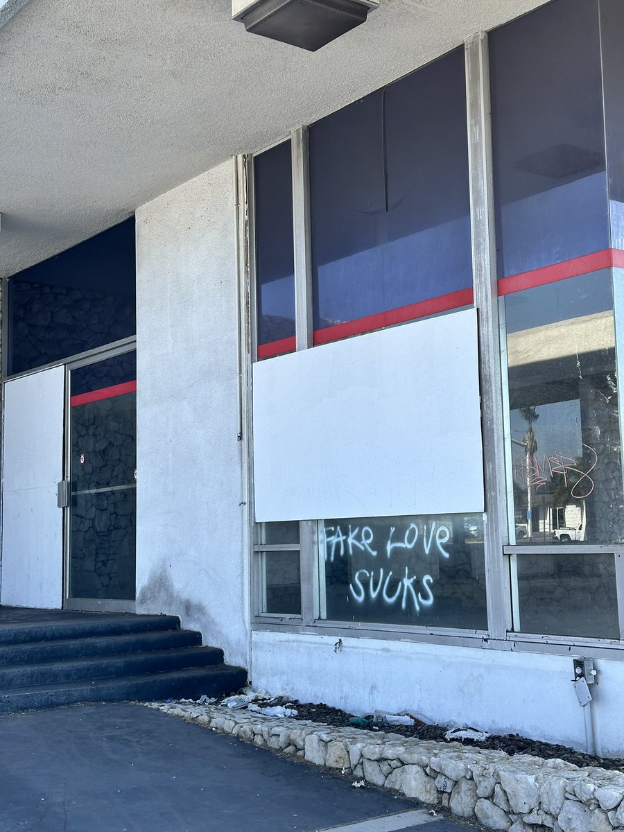 jadeversion's tweet image. 