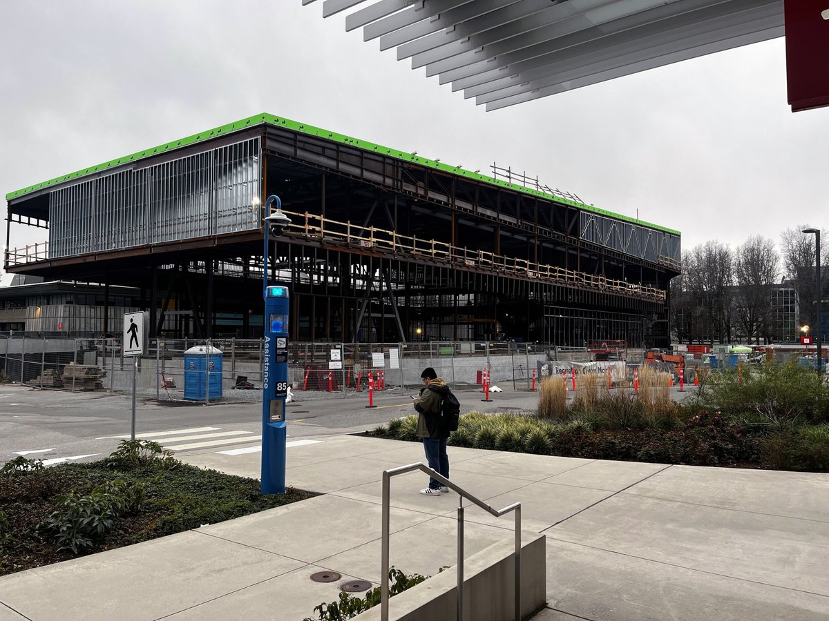 shapearch_'s tweet image. Steady construction progress on UBC Recreation Centre North!

Learn more about the project here 👉 bit.ly/3JM60rK 

#SHAPEarchitecture #SHAPEarch #recreationcentre #recreationdesign #communitycentre #UBCrec #ETROconstruction