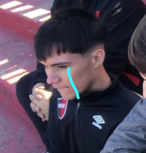 ismanewells's tweet photo. todos los que lo tuvieron dicen que es horrible, no me la pueden bajar así viejo https://t.co/y0oJIBRaL2