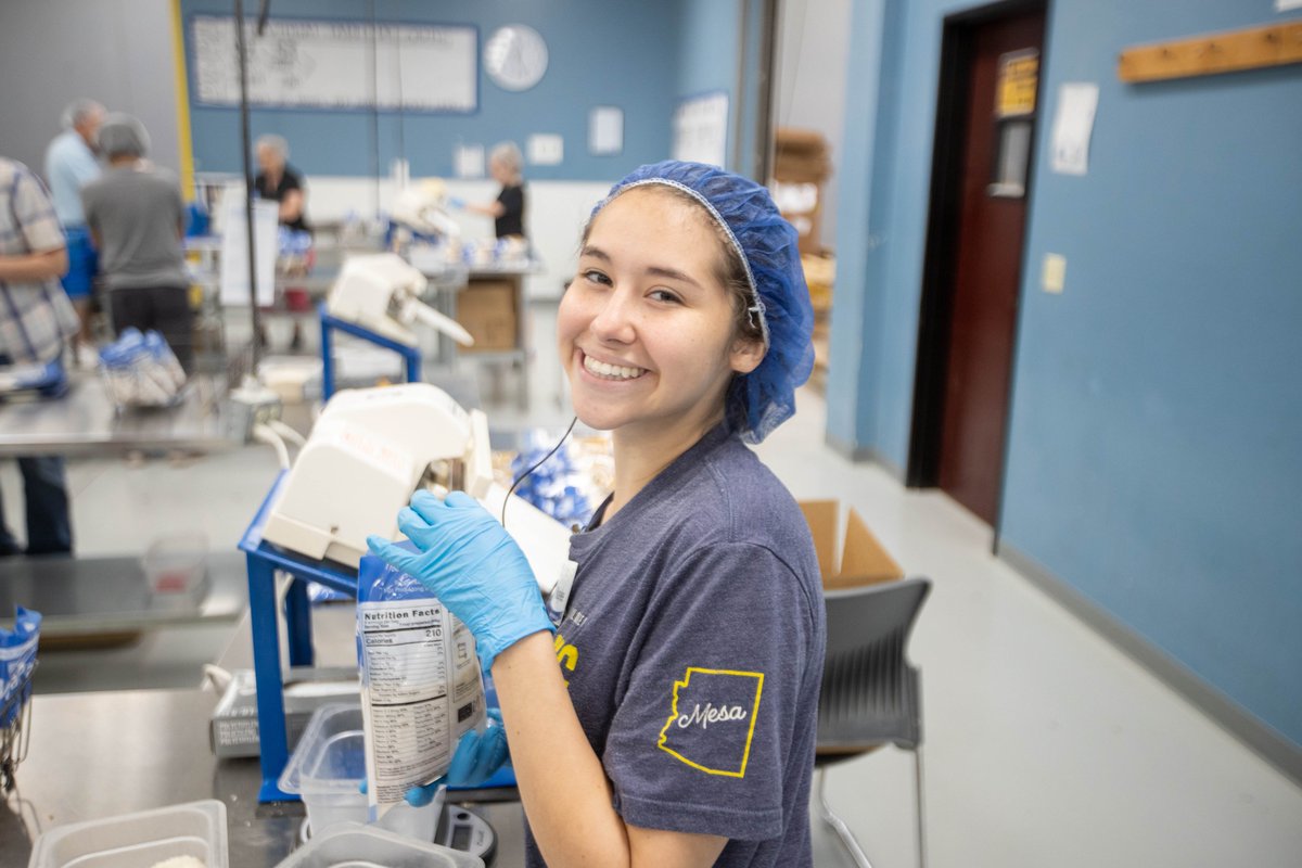 fmsc_org's tweet photo. Looking for a new job in the new year? FMSC is #hiring across multiple states and sites. Our passionate team members earn more than just a paycheck — they do work that makes a difference. AND YOU CAN TOO! 🩵

See open positions: https://t.co/Vcf7SO2S1O

#paycheckwithpurpose https://t.co/7C77CqOHeq
