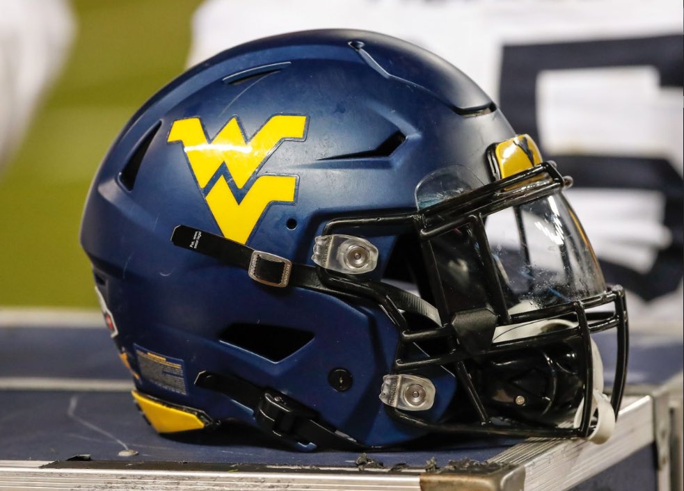 faizon_brandon's tweet photo. I am excited and blessed to say that I have received my 11th D1 offer from West Virginia University !! #AGTG   @_TLantz @KenSignoretti @e43fitness @RecruitGrimsley @grimsleyfb @BrianDohn247 @MohrRecruiting @RivalsFriedman https://t.co/LXEtOkGMf1