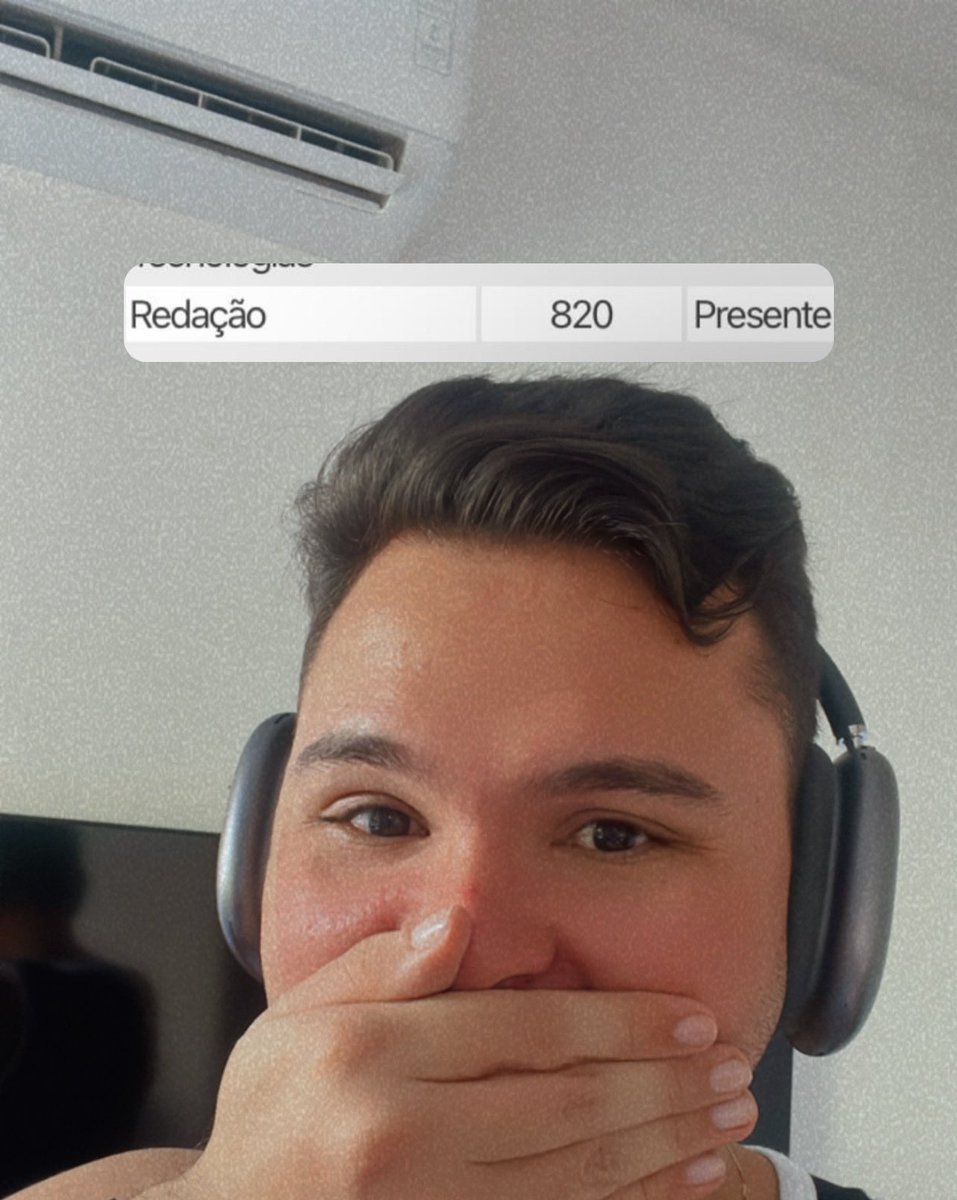 A minha prima é uma mulher negra, que mora em um distrito bem pequeno do município de Ipanguaçu/RN (Arapuá), onde a percepção de oportunidades é outra. Ter uma nota como essa é desafiar a estatística, e saber que eu pude incentivar e contribuir me dá tanta emoção. 🥹😍