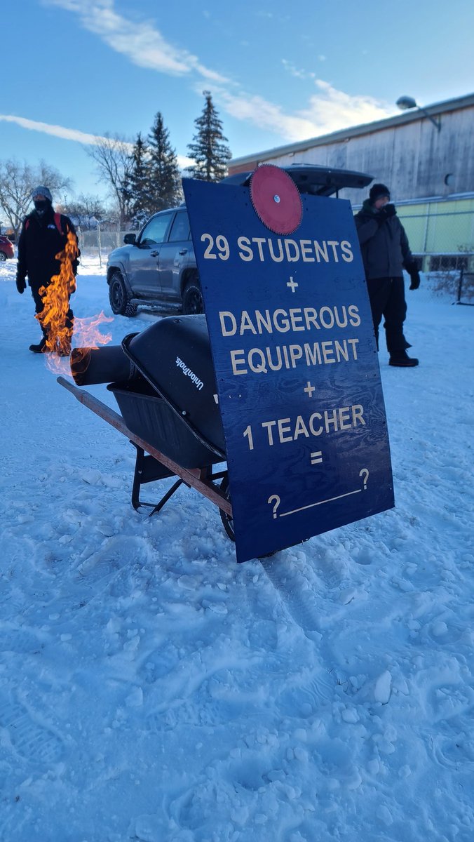 Rhonda Head tweet media