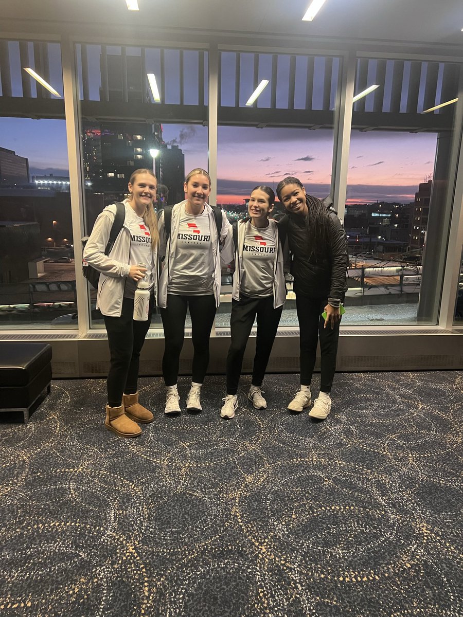 AddysenAlvis's tweet photo. MLK tournament 18 Open✅
great competition this weekend
check out my highlight! 
https://t.co/Qevq5PDjEk https://t.co/5fhRSTLWjx