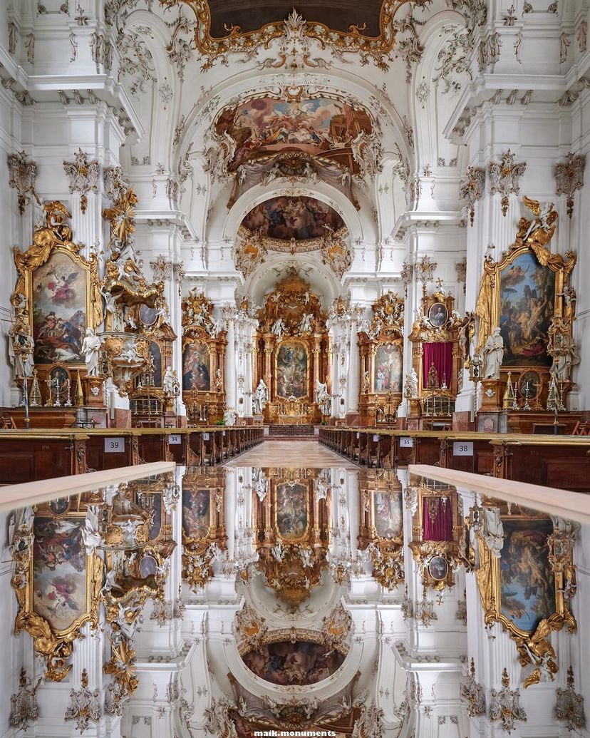 Marienmünster Church
Dießen am Ammersee, Germany 🇩🇪 
📸: Maik Monuments
