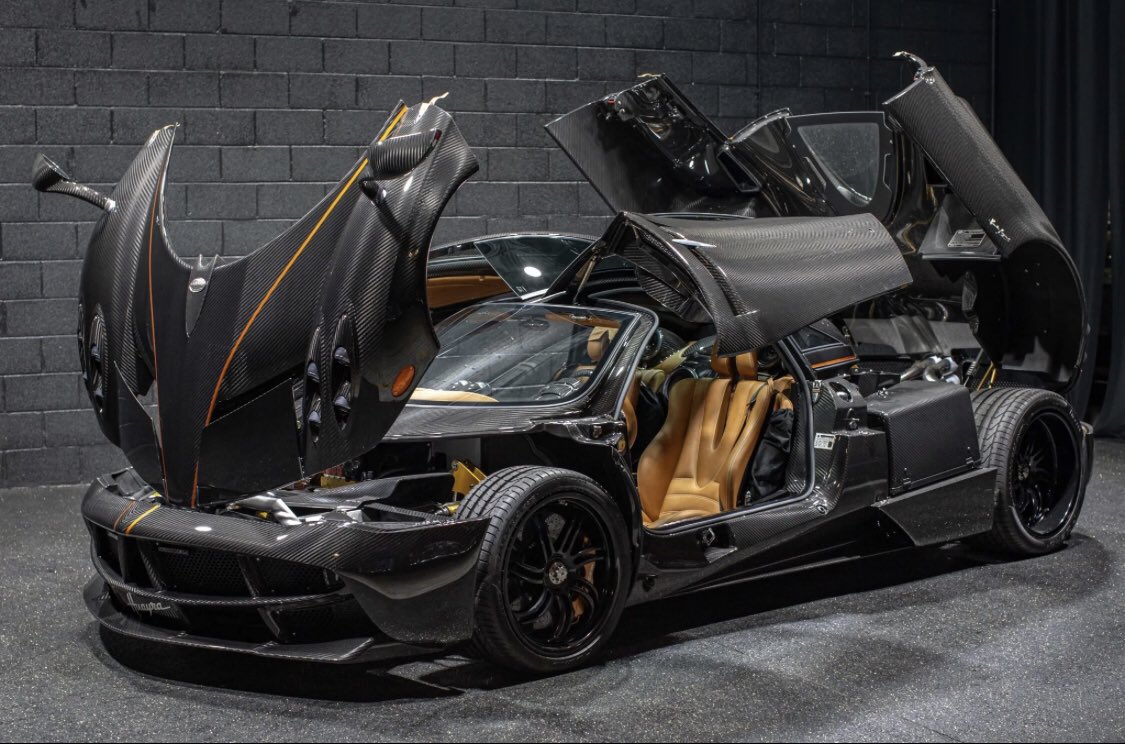 Someone paid $2.9 million for this 2014 Pagani - online. Total sales at @Bringatrailer topped $1.4 billion in 2023, a rare bright spot in the classic car market last year. rb.gy/vfjpdy