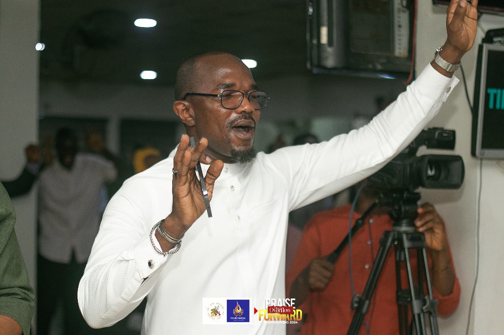 itischurch4real's tweet image. Different #PraiseForward2024 Expressions 🙏

This is a testament to how far God will take us in 2024, as we believe and walk in the supernatural, we experience Grace in a different dimension 🔥

#cgmiglobal #cgmifamily #itischurch4real