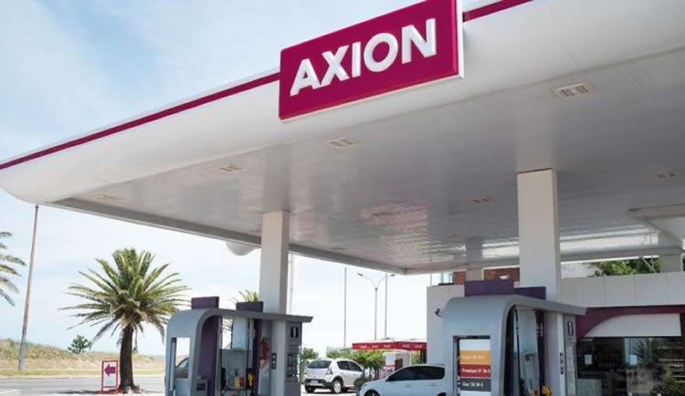 PregoneroL's tweet photo. 🔥 oferta y demanda | Axion y Puma comenzaron a bajar el precio de sus naftas debido a la caida en ventas del 15% al 25% en las estaciones.  Sin amenazas de la secretaría de comercio ni controles de precio.  Bienvenidos al libre mercado. https://t.co/NuiGnHZJRr