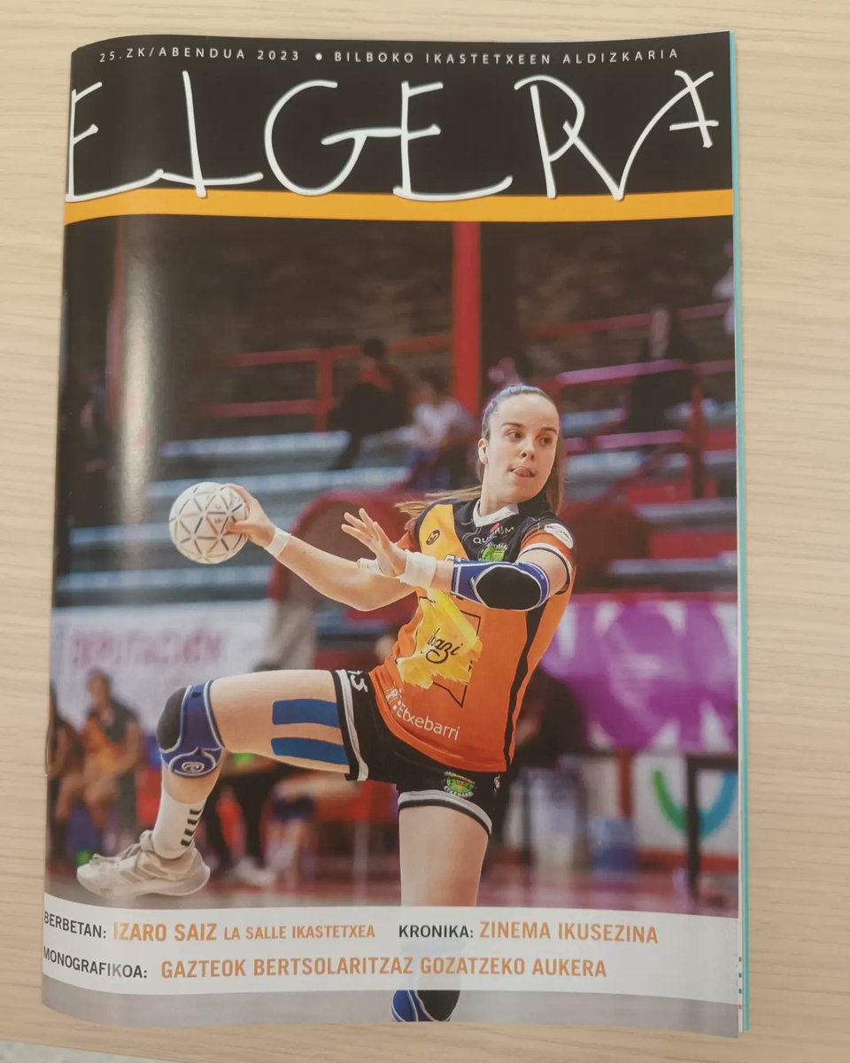 EllacuriaB's tweet photo. #Elgera aldizkariaren ikasturteko 1. zenbakia  ikasleei banatu diegu. Gure ikasleen ekarpena askotarikoa izan da: erreportajea, gurutzegramak eta asmakizunak atalak idatzi ditugu. Orain arteko zenbakiak hemen irakurgai  https://t.co/K79rshwR5O #bilbokoikastetxeenaldizkaria 💝✒️📖 https://t.co/CzYDadb6uB