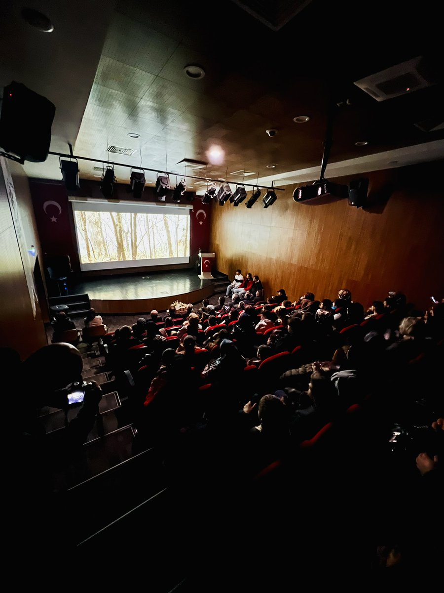 klavuzlusnk's tweet photo. Kaymakamımız Sn. Hakan Köksal "Asarcık Sinema Günleri" projesi kapsamında okulumuz öğrencileri ile birlikte sinema keyfi yaşadılar.
@tcmeb @samsunmem @tc_asarcik @MustafaZDL4 @fahrier8 @55Akkus @AbdullahYLDRM55 https://t.co/iGLKWTtqJa
