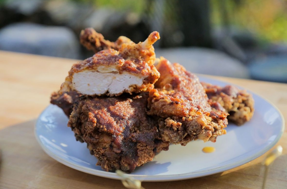 BrooksGroupPR's tweet photo. Celebrate #InternationalHotAndSpicyFoodDay with a fiery feast inspired by @andrewzimmern! Indulge in Chinese spicy, sweet &amp; sour lamb chops, Nashville-style hot fried pheasant and more. Andrew's culinary creations are a global passport to bold  tastes. 

#EatingAroundTheWorld https://t.co/EFlka9AntE