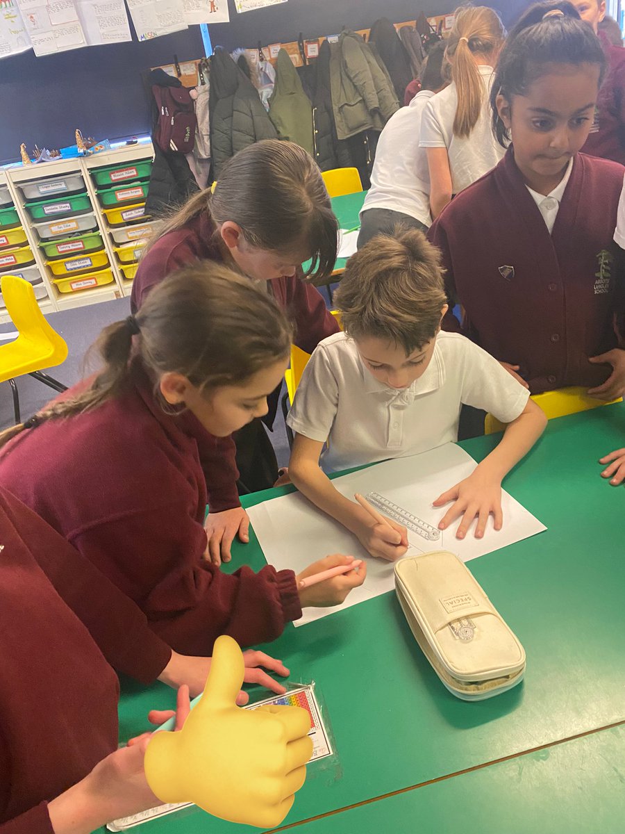 Mrs Batchelor tweet media