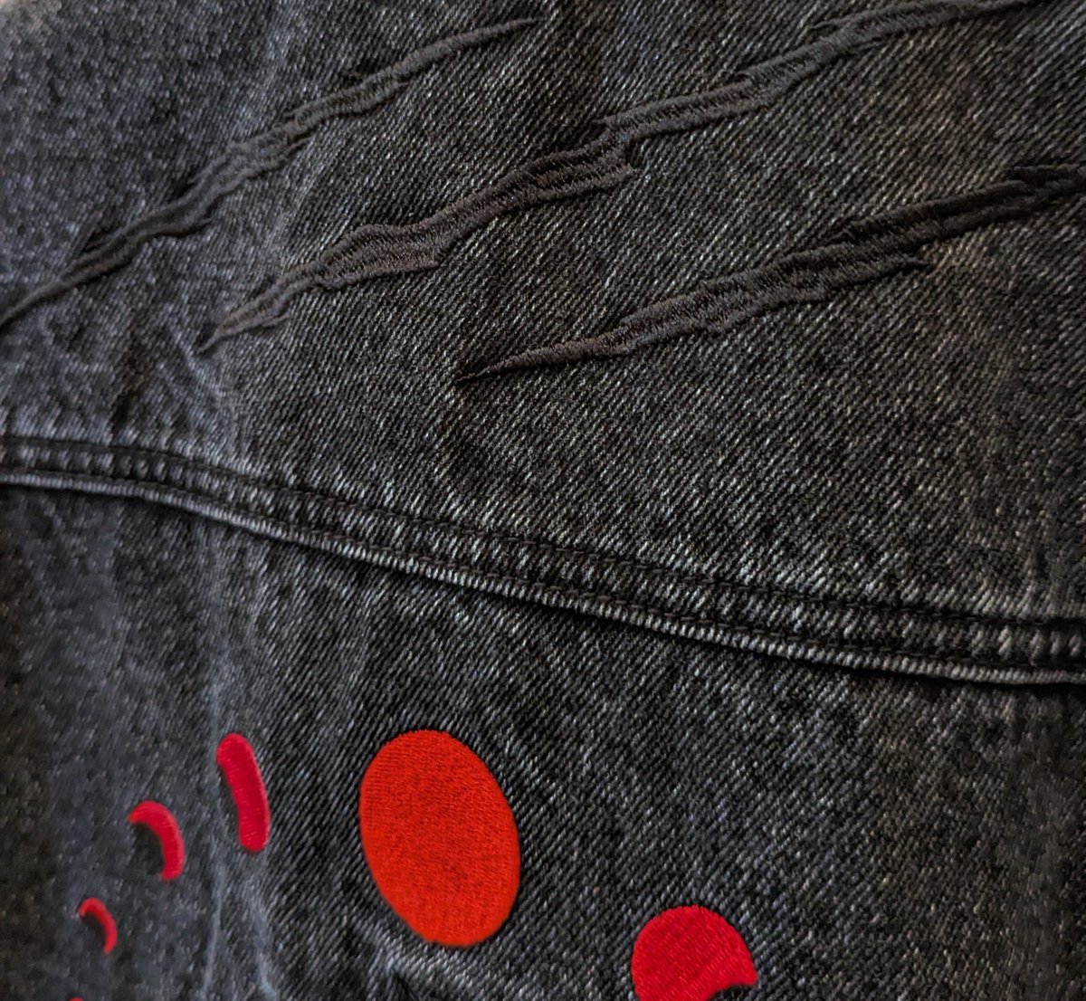BisonWares's tweet photo. You guys.... This sample literally came out perfectly... ♥️🐺

 Working on setting up this Kickstarter and getting proper photos this week! https://t.co/swmJTvY58m