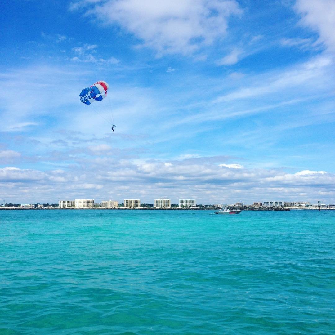 Sun-kissed shores and endless horizons at Destin Beach, Florida - where every wave tells a story of serenity. 🌊☀️

#miramarbeach #florida #sunset #beachvibes #destinflorida #emeraldcoast #homedesign #homeinterior #floridalife #design #Destin #30A #MiramarBeach #Scenic30A