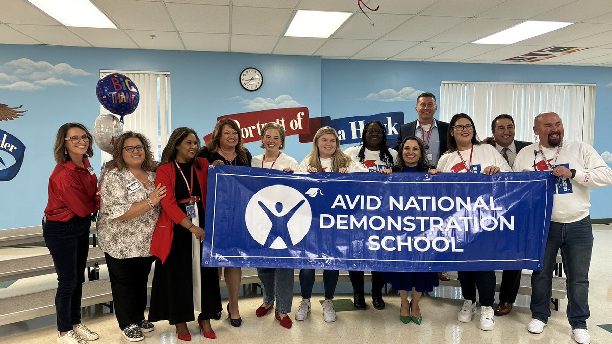 AVID_All_Star's tweet photo. We did it! Congrats! @HHCS_Hawks @NirvaniRamnath @coach_hoag @ms_lizaferreira @EddieRuiz531 @SaraCapwell @drdchristiansen @dr_mcmullen @AVIDCMartinez @AVID4College @AVIDExcel @CSUSAhq @CSUSA_FL_ELL @CSUSAJonHage https://t.co/5euH7deovi
