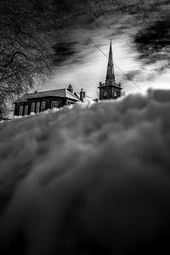 Deep faith

#snowday #snow #prescot #knowsley #picturingprescot #blackandwhitephoto #blackandwhitephotography #thephotohour