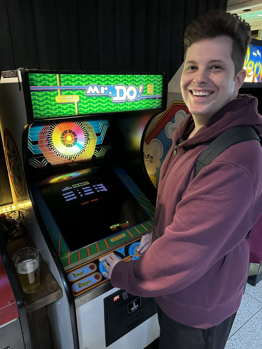 Favorite 80’s arcade machine? Go! 
#arcade #coinop #80s