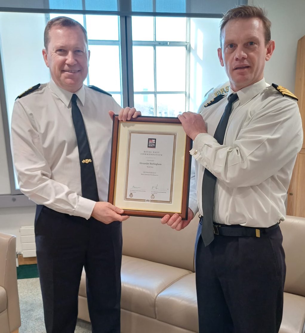 I always enjoy reading citations for people who have gone the extra mile. Another thoroughly deserved @RoyalNavy commendation awarded today while I was in London and the opportunity for me to say thank you. BZ Cdr B!