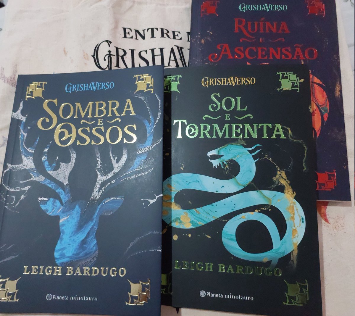 scarstaires's tweet photo. meus novos livros (que paguei somente 5,99) chegaram e estou muito ansiosa para começar a ler 

obrigada @promohunters_ 🩵 https://t.co/ZUAmW3Mgn6