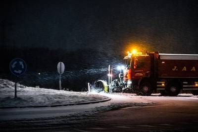 ED_Eindhoven's tweet photo. Strooiroutes in Eindhoven: dit is waar strooiwagens rijden als het glad is https://t.co/9kpz5xvF4N https://t.co/ZlZM8Z3AD2