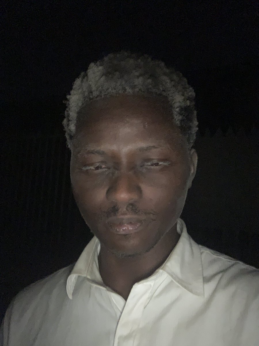 shurley_bankz's tweet image. I Escaped!!!
I still don’t even know what’s happening here in ibadan but we are safe 🙏
All we heard was a massive blast