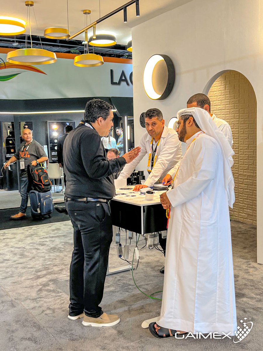 Gaimex_LIGHT's tweet photo. Gaimex Lights Up Dubai!
Day 1 of Light+Intell#lightingindustry iddle East was electrifying! 📷 Missed us? No worries, the party's still on! Days 2 &amp; 3 promise even more chances to:
Network with lighting industry leaders
#Gaimex #LightGaimex #YourLightingSolution #LightBuildingME https://t.co/vCdzIFizHu