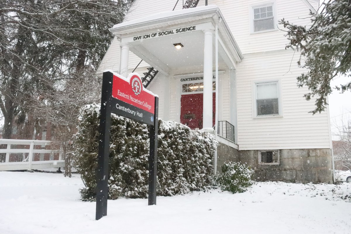EasternNazarene's tweet photo. W❄️W! https://t.co/oXc6GoLXJT