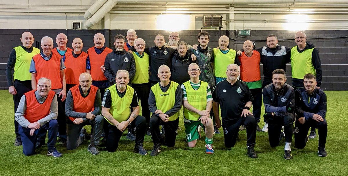 SuperHoops1901's tweet photo. Preseason in full swing. All the rivals fans saying we’ve got an ageing squad just haven’t got a clue. Lads looking sharp #Drive4Five 💚☘️ https://t.co/r5j985P6sq