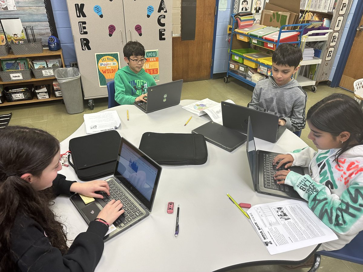 4th graders working hard on researching and creating their Brain and Concussion presentations for their peers. 🧠 #WeAreHerricks <a href="/HerricksSchools/">Herricks Schools</a> <a href="/SearingtownK5/">Searingtown School</a>