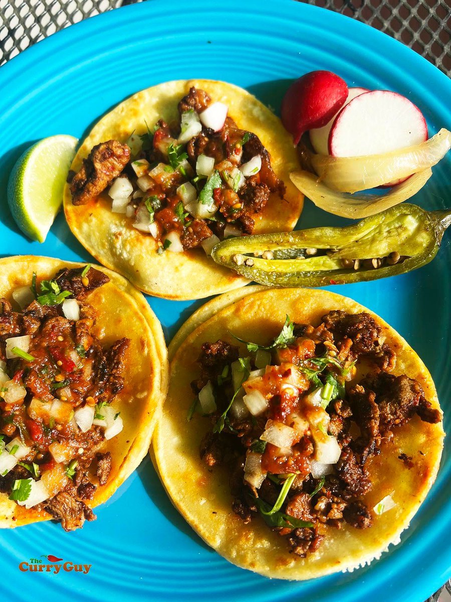 You are going to love these steak tacos. Really easy to prepare too. RECIPE HERE ---buff.ly/3HtYbGZ