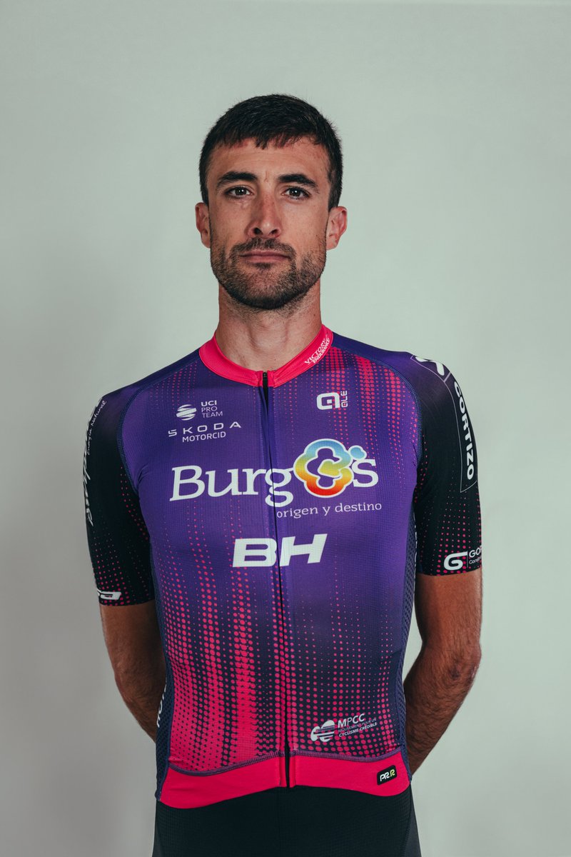 BurgosBH's tweet photo. 📸 𝐏𝐋𝐀𝐍𝐓𝐈𝐋𝐋𝐀 𝟐𝟎𝟐𝟒

Aportando los conocimientos adquiridos en la pista y el triatlón 🏊🏻‍♂️

👥 @oka_ander &amp; @SebastianMoraV https://t.co/HzDjY3qRln
