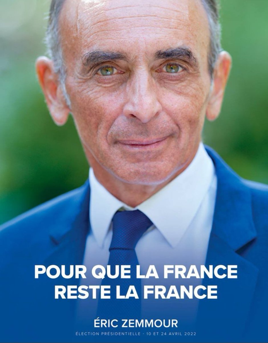 MickaCorreia's tweet photo. La conférence de Macron a donc débuté par cette dinguerie du président :  "pour que la France reste la France", soit un slogan LR repris par Zemmour pour la Présidentielle de 2022. #Macron20h https://t.co/nGrENHcQnp