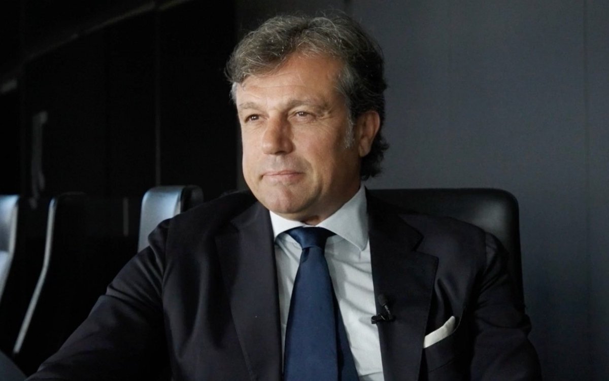 FabrizioRomano's tweet photo. 🚨⚪️⚫️ Juventus director Cristiano Giuntoli when asked about Jordan Henderson: “We have decided to close the market, we won’t sign any player”.

“We want to trust our players, this is our choice in this moment”.

↪️🇵🇹 Tiago Djaló will still join Juve from Lille, confirmed. https://t.co/XZ1DjfpY1o