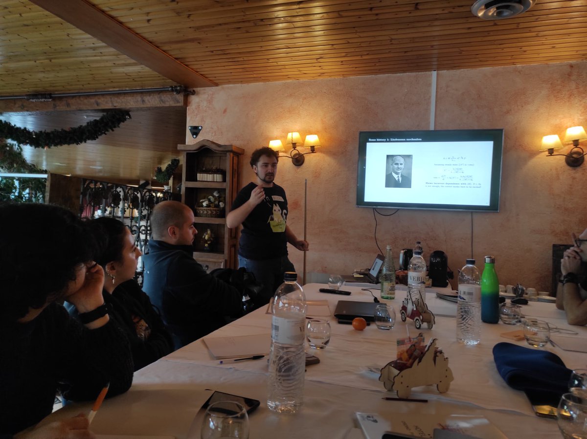 QuantumGrain tweet media