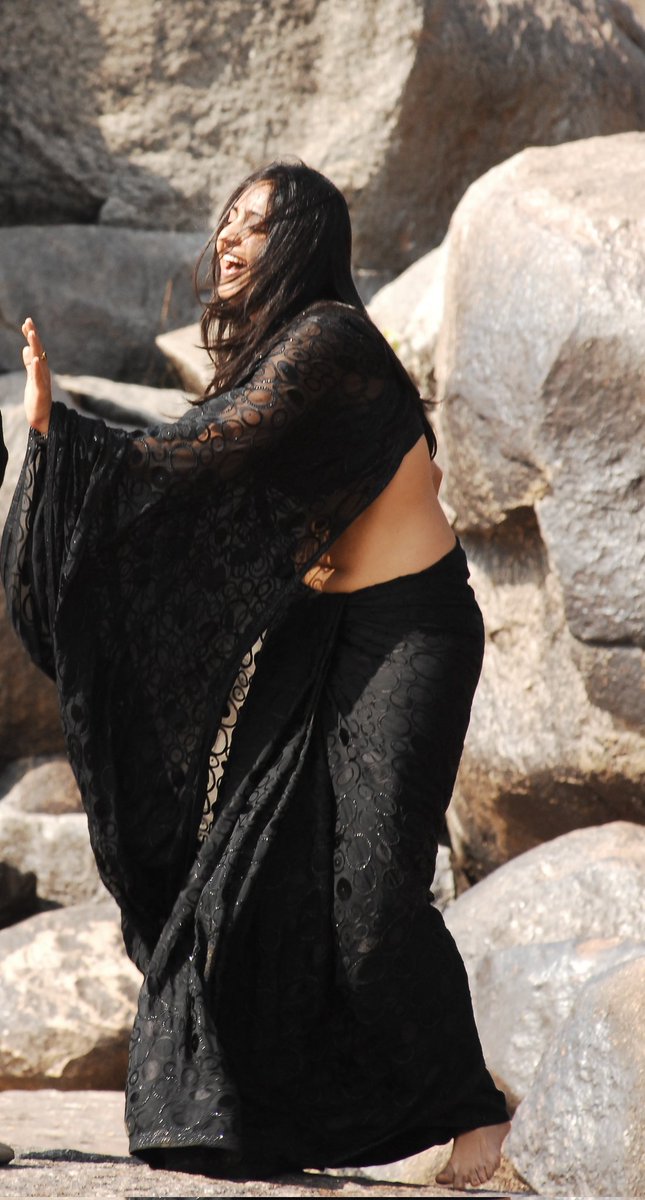 tamilcinestars's tweet photo. Throwback special
#AnushkaShetty #Throwbackthursday #throwbackspecial
#cinemediastars https://t.co/mvtYNyp8NU https://t.co/n5h2av7UIV