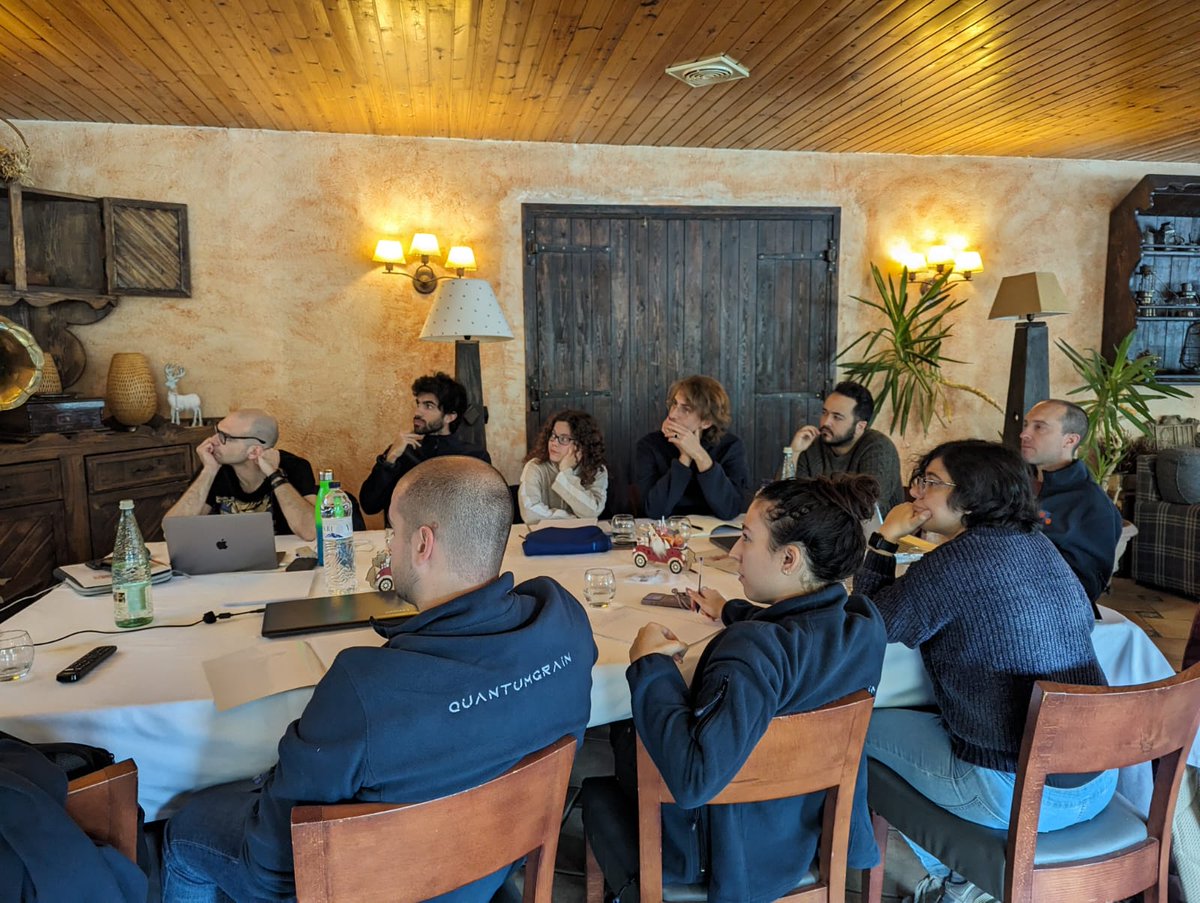 QuantumGrain tweet media