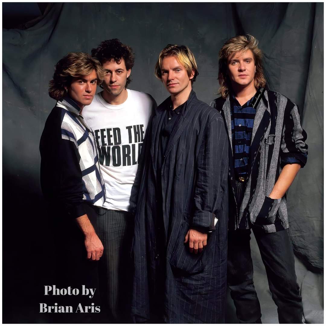 Kemp40S's tweet photo. 40 years ago.....
George, Bob, Sting and Simon..
#eightees https://t.co/RxhtaEt99X