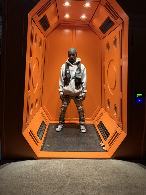 Magic mountain for my 30th bday was a blast I haven&rsquo;t been here since celebrating my moms death. ❤️💥😎🙏🏿