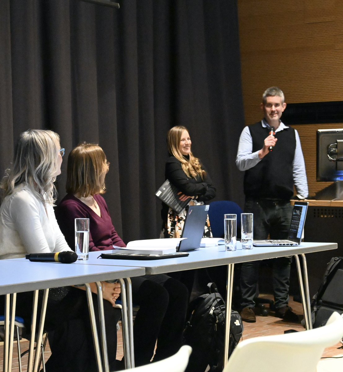 A few fab pics from our book launch and symposium @LondonMetUni, with many thanks to all who participated, organised, contributed, and celebrated with us #How2BeLDbook #loveLD @EvilDoctorB @VirnaRossi @ianjohnson168 @santanuvasant @k8tecoulson @LeeFallin and many others 🙏🏼