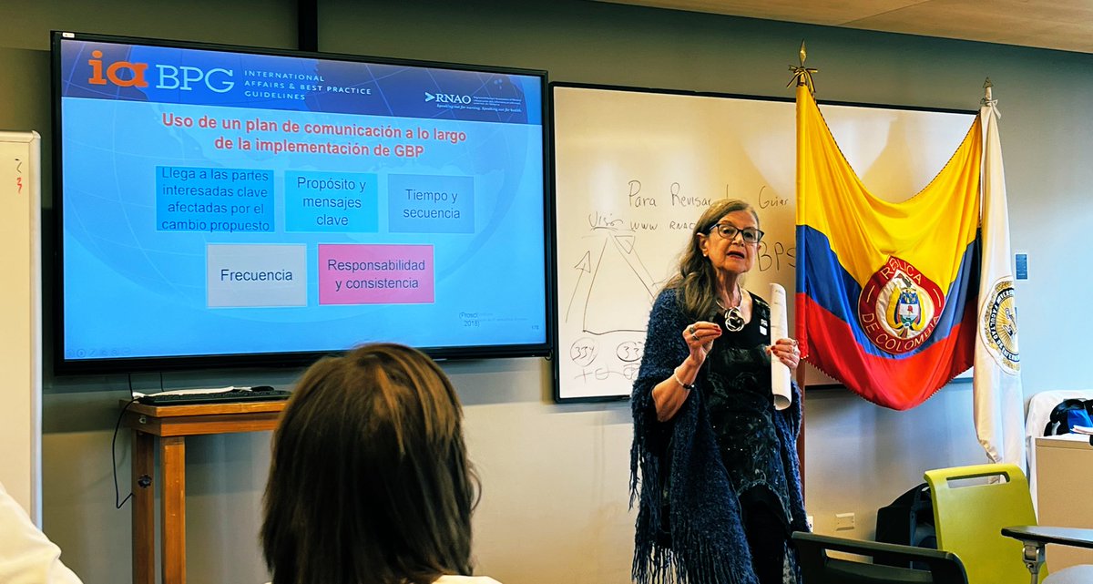 Hoy en el segundo día junto con la <a href="/RNAO/">RNAO</a> hablando sobre la implementación de las BPG y los pilares claves en la comunicación interprofesional #BPSO <a href="/DorisGrinspun/">Dr. Doris Grinspun 🇨🇦 RN, PhD, FAAN, O.ONT</a>