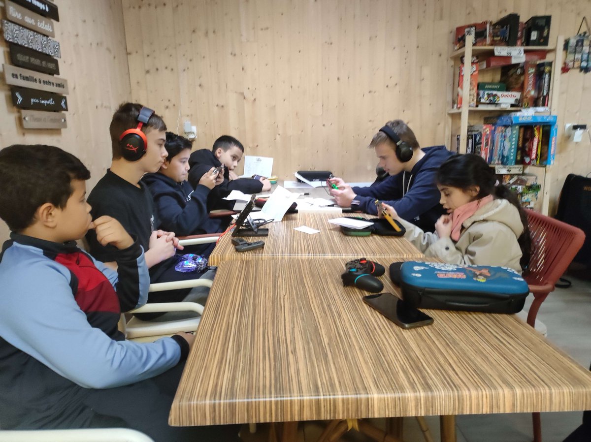 VGC_FR's tweet photo. Bilan du Tournoi de Premier Défi - "Carillon en Fête" du 13/01/2024 à Beauvais (60), France
https://t.co/NHJRuZa1bv

Un super tournoi avec 14 joueurs au total :
- 4 Juniors
- 2 Seniors
- 8 Masters

#vgc #vgctours #tournoi #tournament #championshipseries #premierchallenge #premierdefi #saison2024 #season2024 #oise #beauvais #hautsdefrance #vgcbrackets #vgcreports
