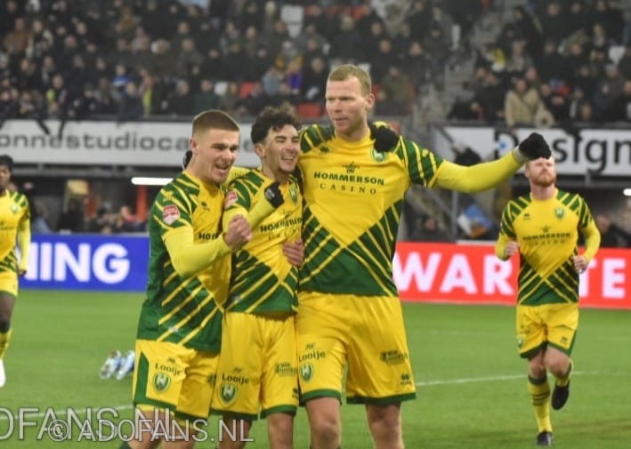ADOfans's tweet photo. En even later de 1-2 door Veerman, waardoor ADO zich voor de kwartfinale van de beker plaatst! #adoexe #adodenhaag https://t.co/PR7DeScC0K