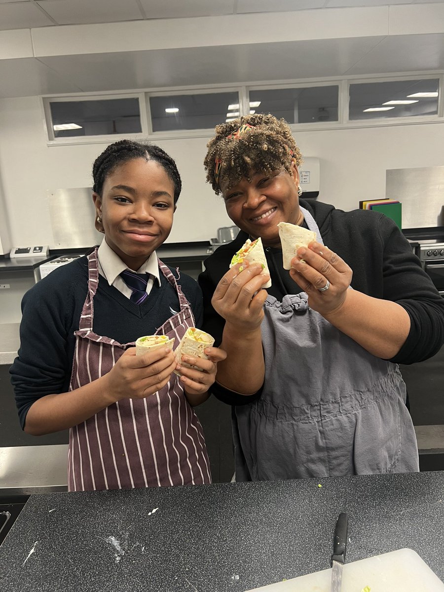 hapiCymru tweet media